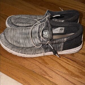 Hey Dude Men's Black and Gray Loafers